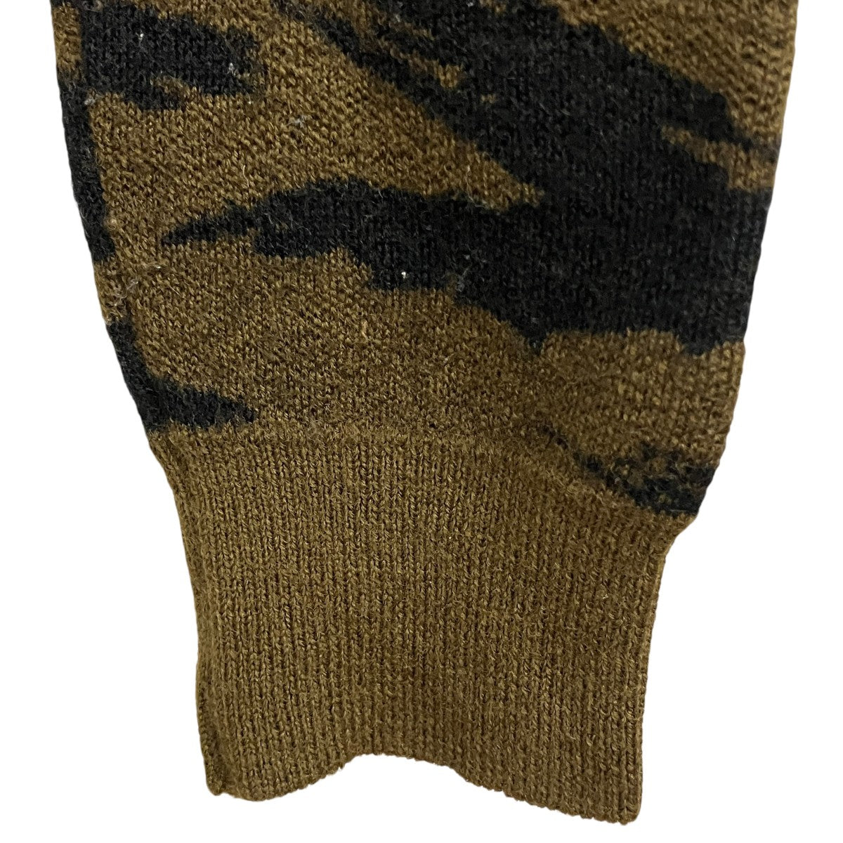 WTAPS 迷彩柄セーター162MADT-KNM02 古着・中古-8枚目のアイテム画像