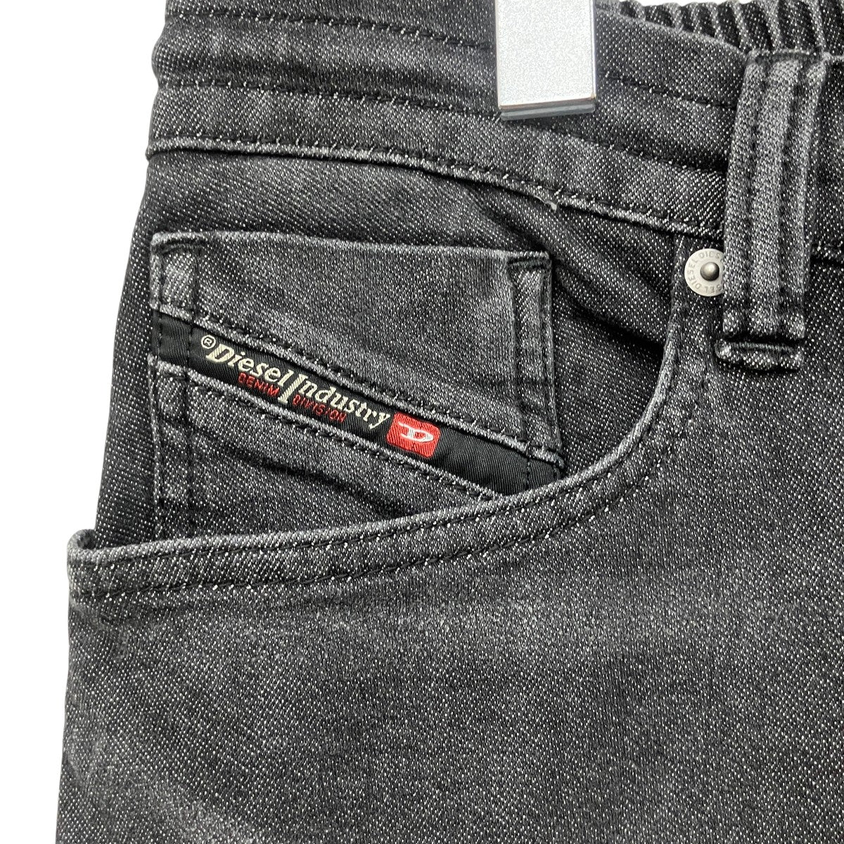 DIESEL 2080 D-REEL JOGGデニムパンツA17867 古着・中古-9枚目のアイテム画像