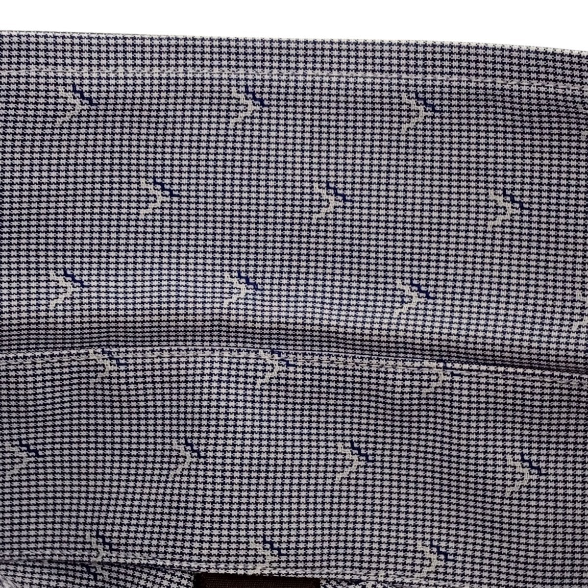 LOUIS VUITTON Vロゴ総柄シャツRM162Q B36 HAS51W 古着・中古-9枚目のアイテム画像
