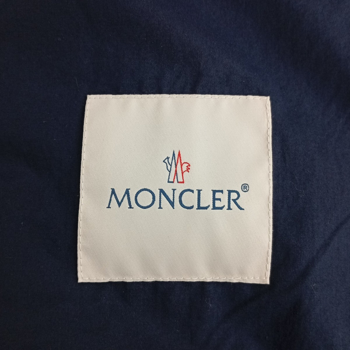 MONCLER ANDER スナップボタンミリタリーナイロンジャケット4162985 549NU 古着・中古-3枚目のアイテム画像
