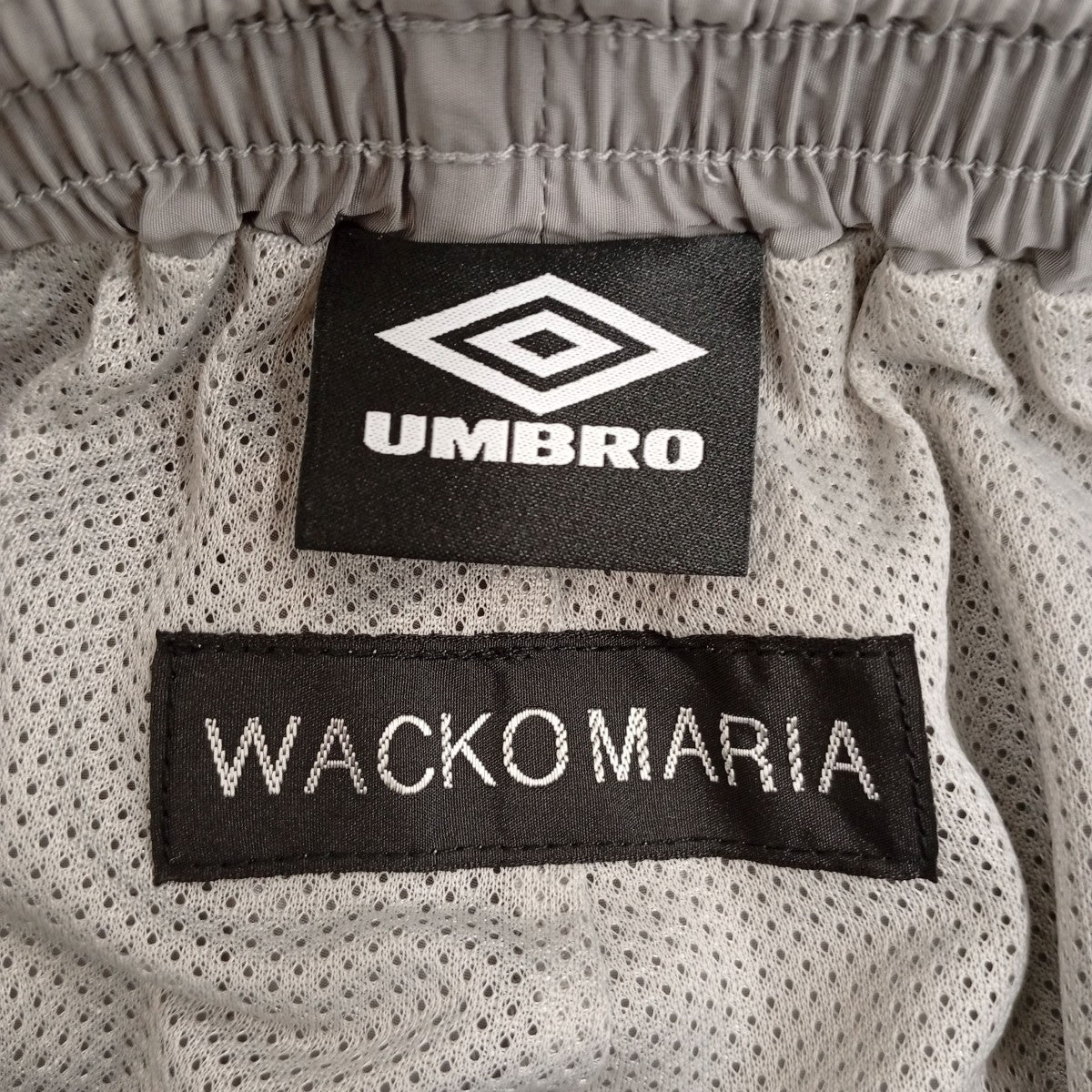 WACKO MARIA×UMBRO TRACK PANTS -TYPE-1-ナイロンパンツ26SS-WMO-UB02 古着・中古-3枚目のアイテム画像