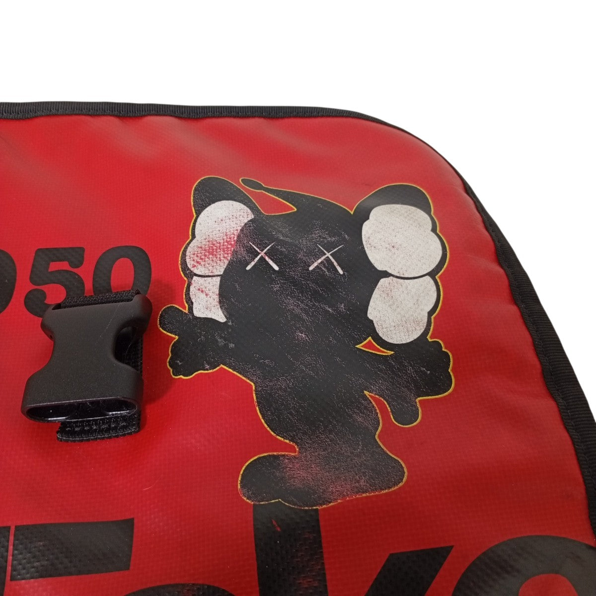 KAWS G1950ショルダーバッグ