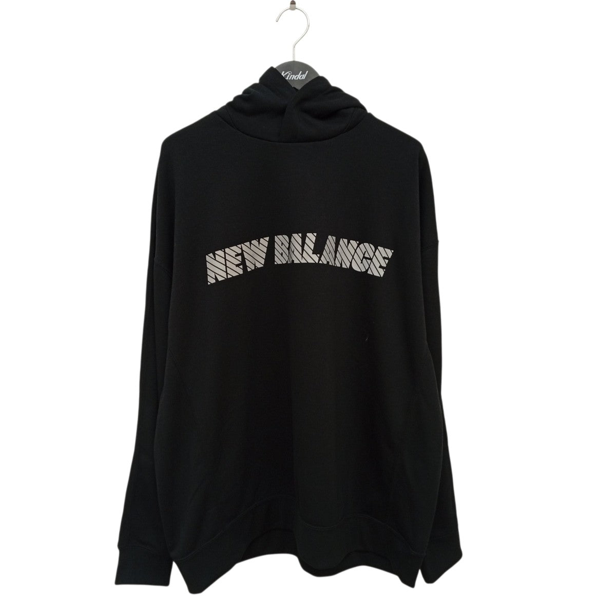 MET24 Reflection NB Logo Hoodie AMT45025パーカー