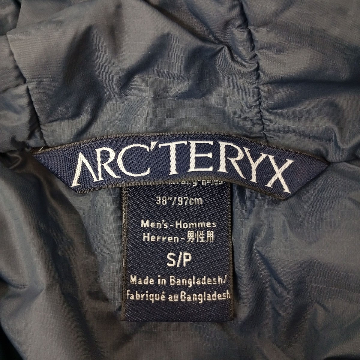 ARC’TERYX ナイロンジャケット10857-64086 古着・中古-3枚目のアイテム画像