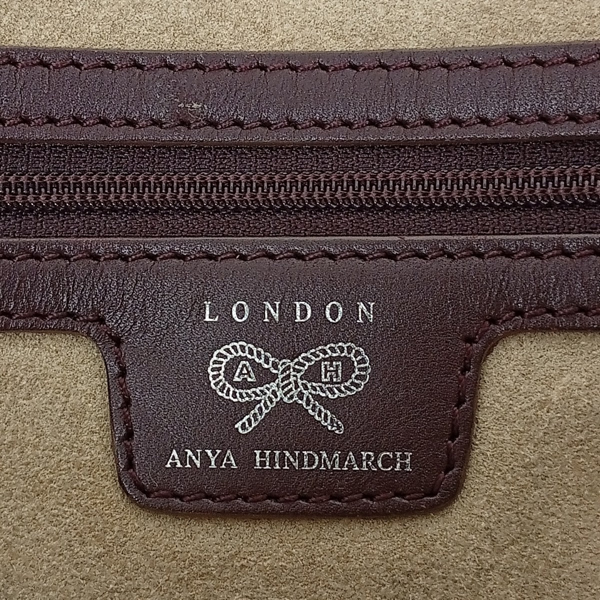 ANYA HINDMARCH 猫柄ハンドバッグ 古着・中古-8枚目のアイテム画像