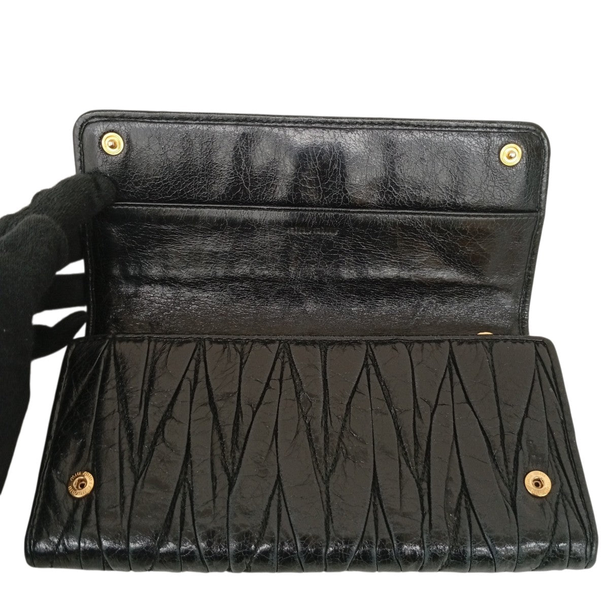 MIU MIU マテラッセ財布 古着・中古-4枚目のアイテム画像