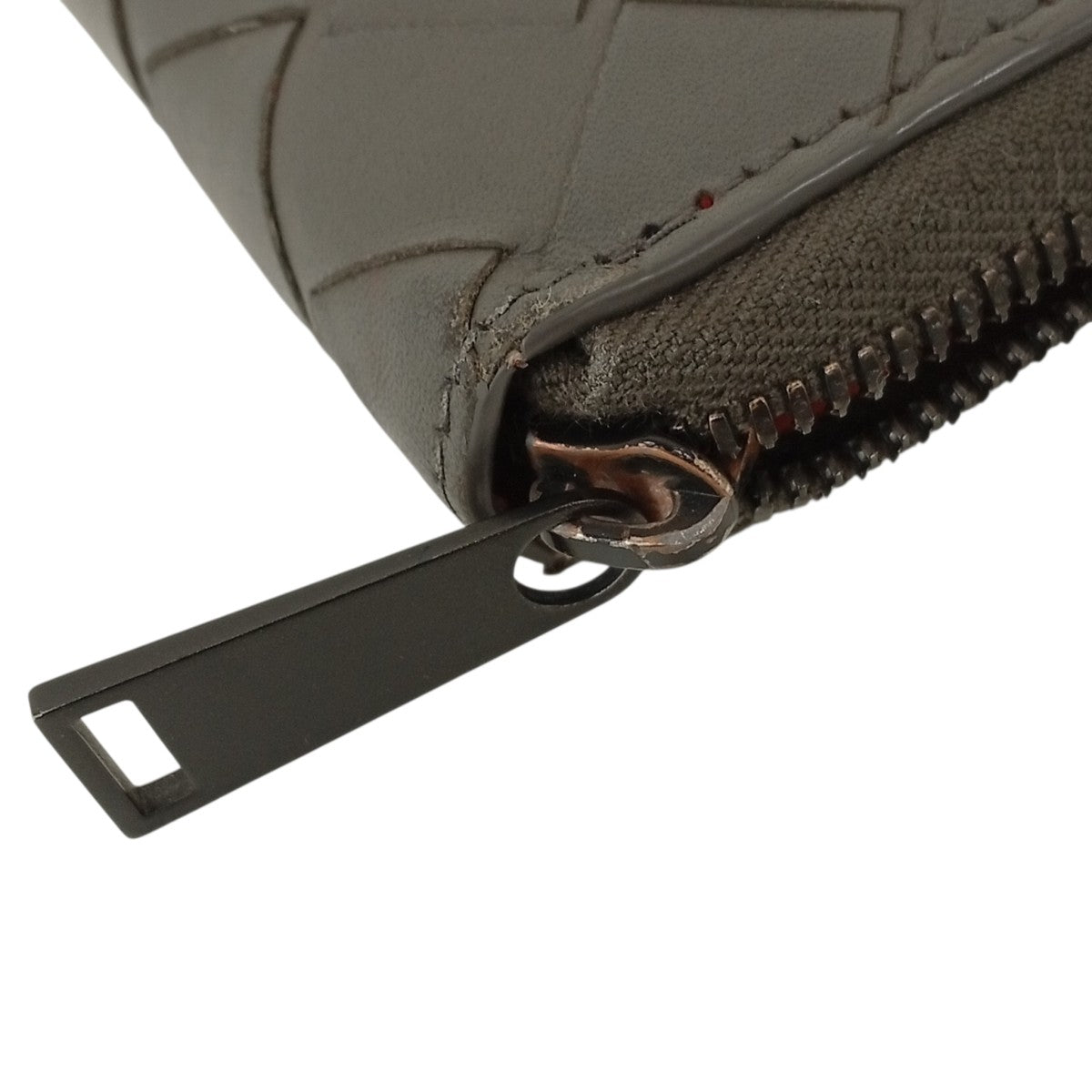 BOTTEGA VENETA イントレチャート ジップアラウンド財布 古着・中古-8枚目のアイテム画像