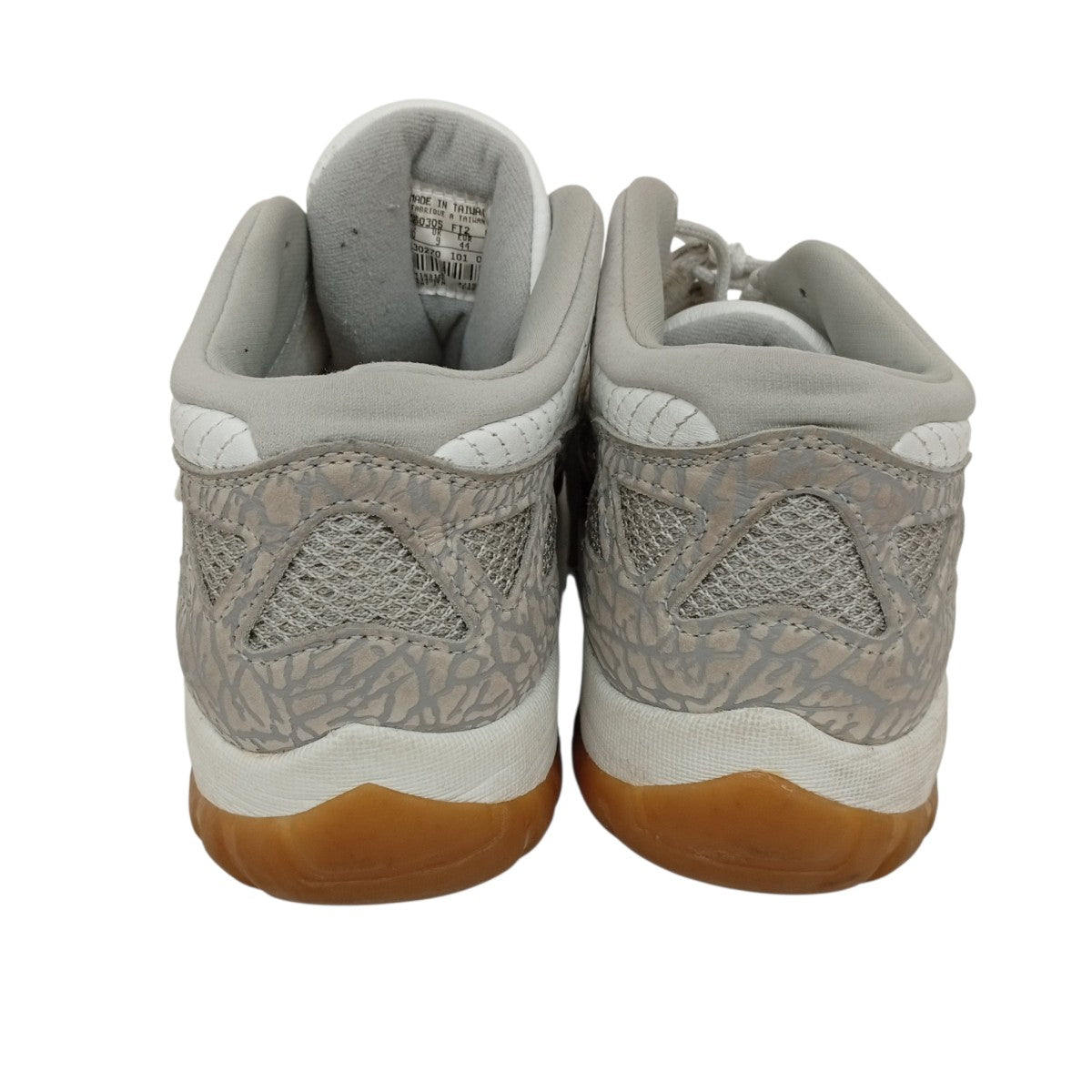 NIKE AIR JORDAN 11 LOWスニーカー130270-101 古着・中古-3枚目のアイテム画像