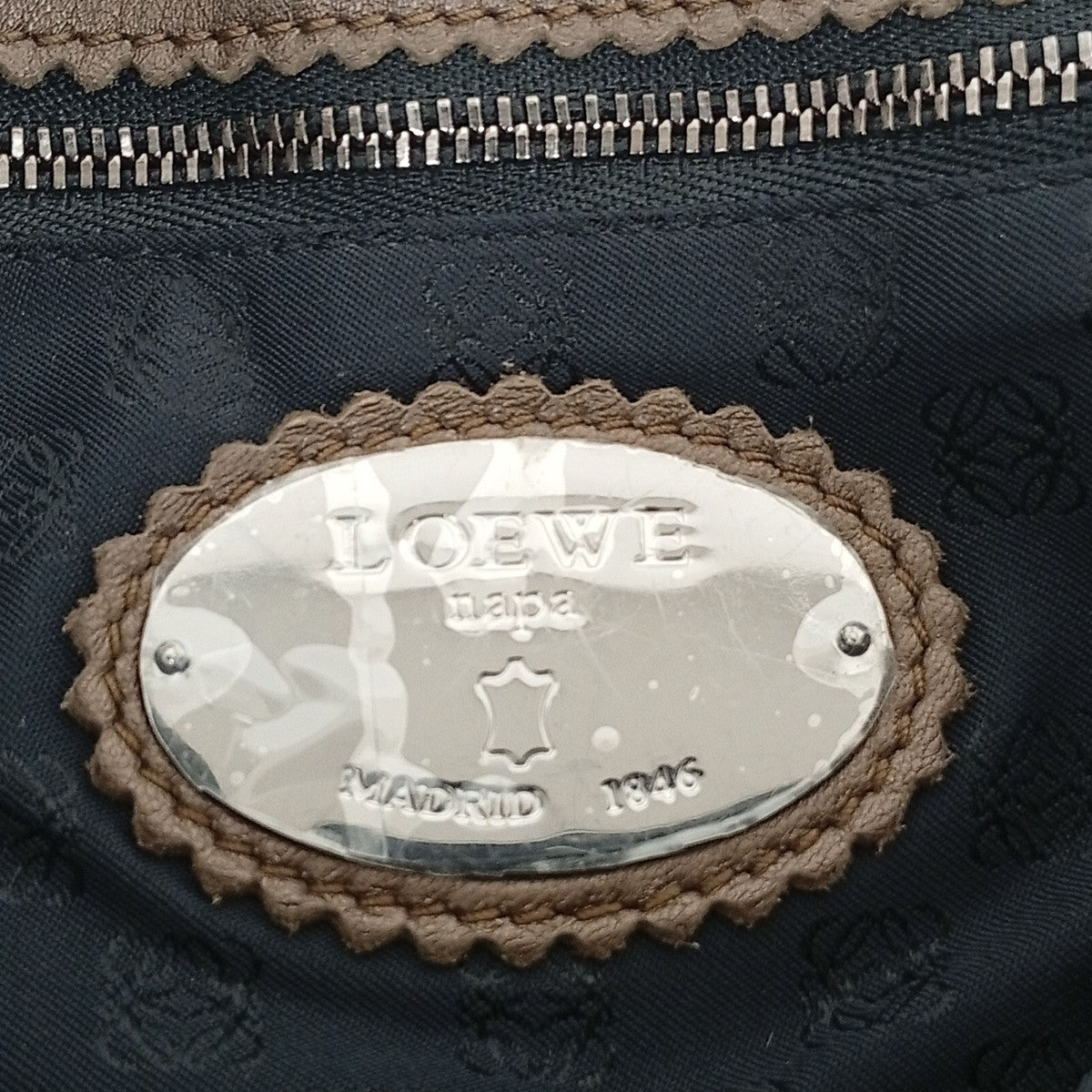 LOEWE フラメンコ アナグラム タッセルショルダーバッグ 古着・中古-10枚目のアイテム画像