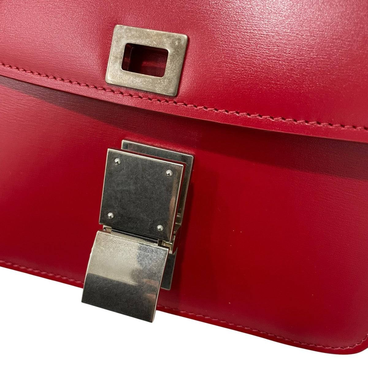 CELINE(セリーヌ) ショルダーバッグ レッド|【公式】カインドオル CELINE(セリーヌ) ショルダーバッグ レッド|【公式】カインドオル