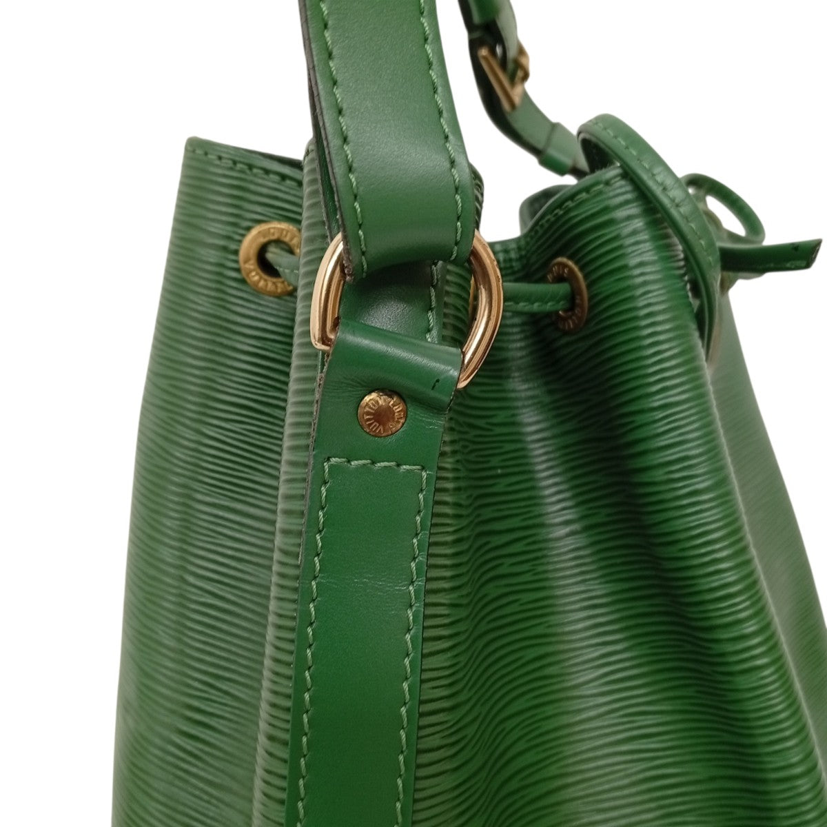 極美品✨ルイヴィトン M44105 エピ プチノエ 巾着 ショルダーバッグ 緑 