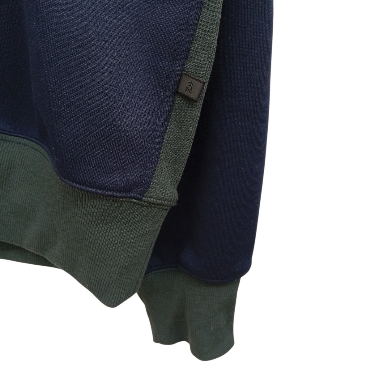 DAIWA PIER39 TECH SWEAT CREW FREEDOM SLEEVEトレーナーBE-50023 古着・中古-6枚目のアイテム画像