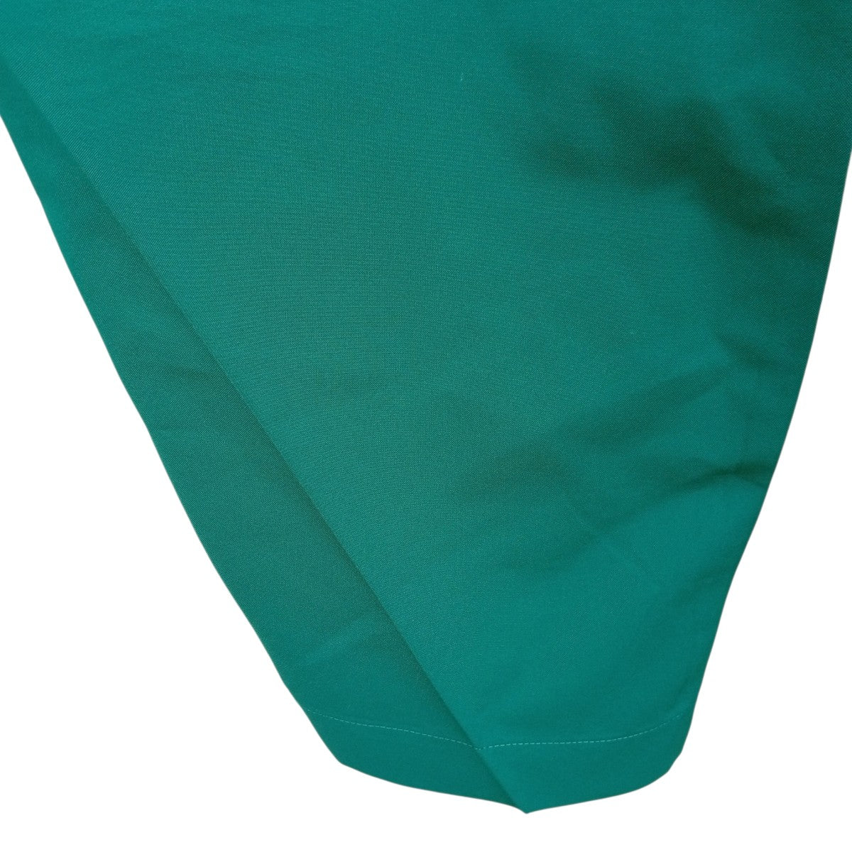 132 5． ISSEY MIYAKE(イチサンニーゴーイッセイミヤケ) 26SSVERTEX