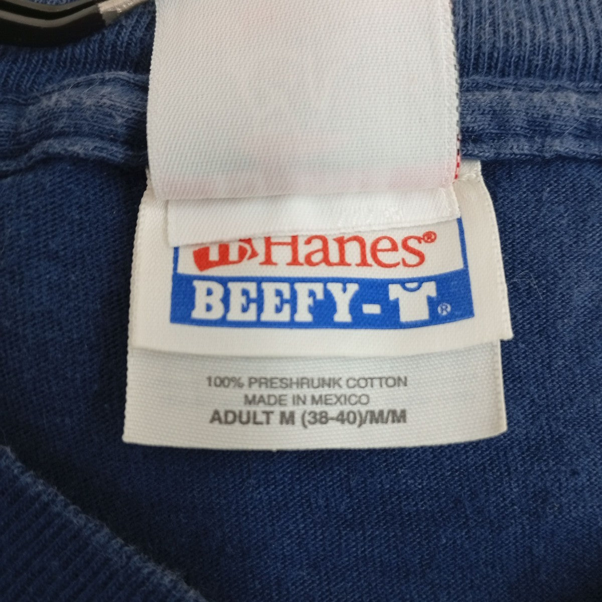 ハート型ロゴTシャツ