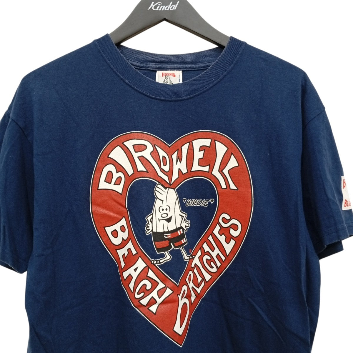 ハート型ロゴTシャツ