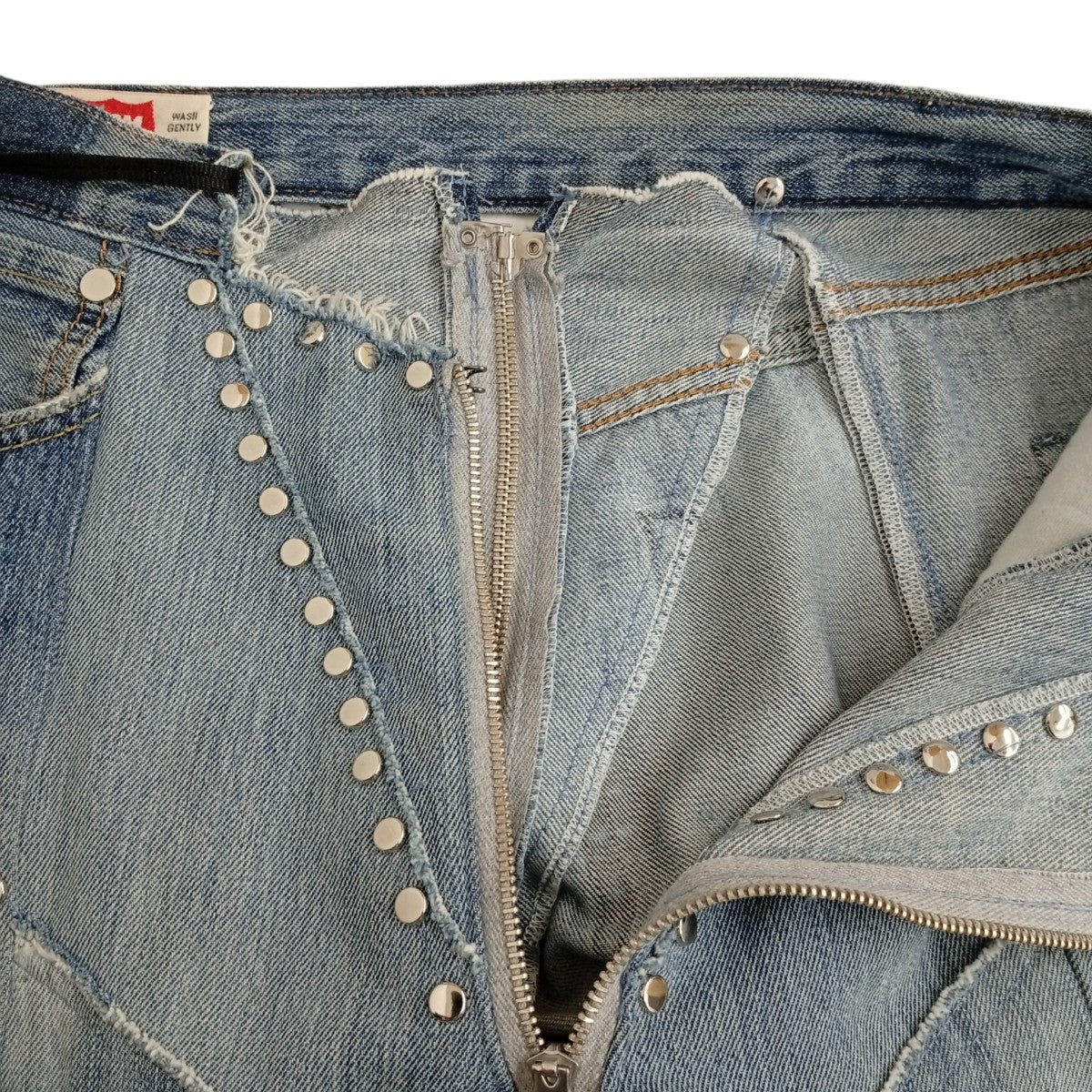 デニムパンツ