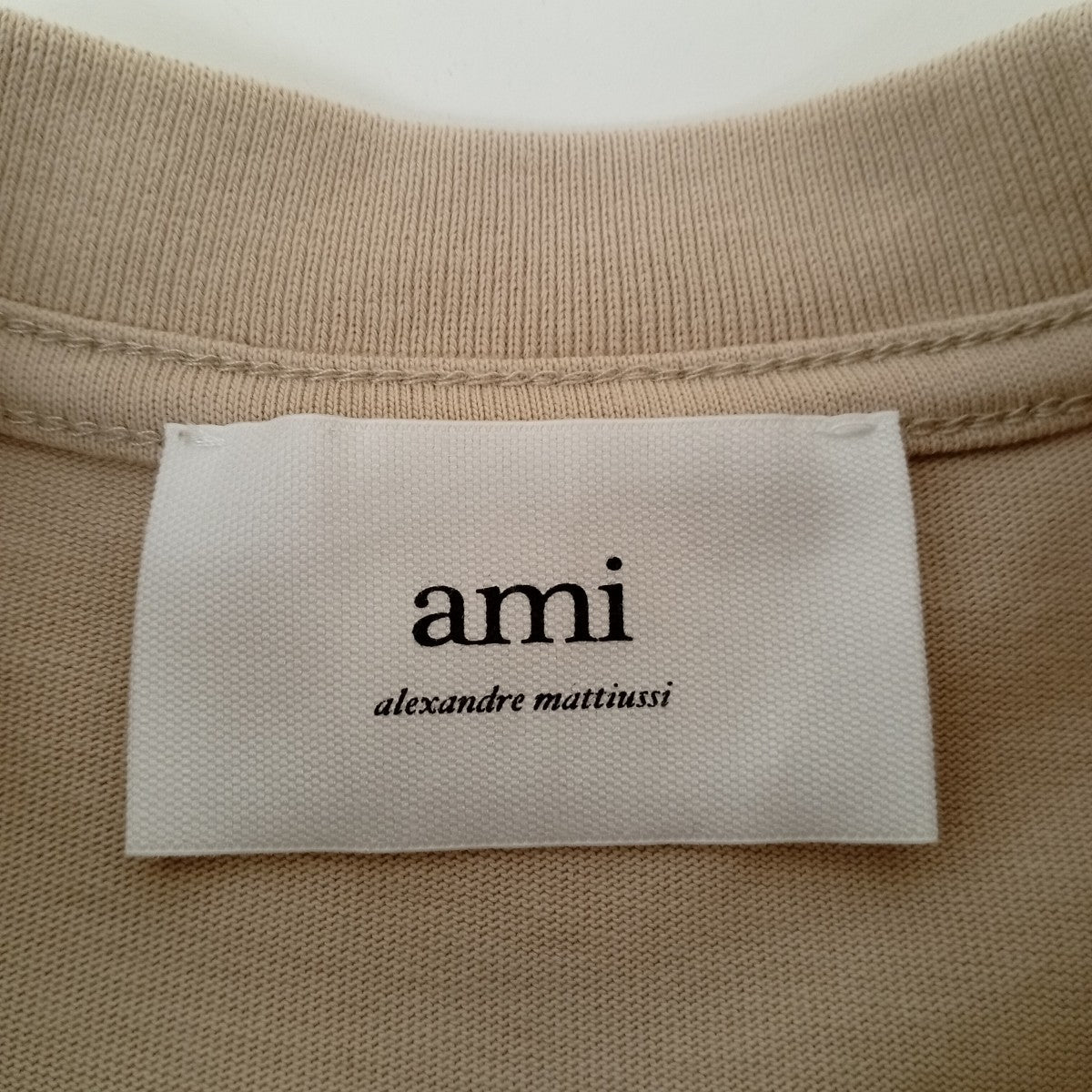 AMI Alexandre Mattiussi ハートロゴ刺繍半袖カットソーE22UTS002.726 古着・中古-3枚目のアイテム画像