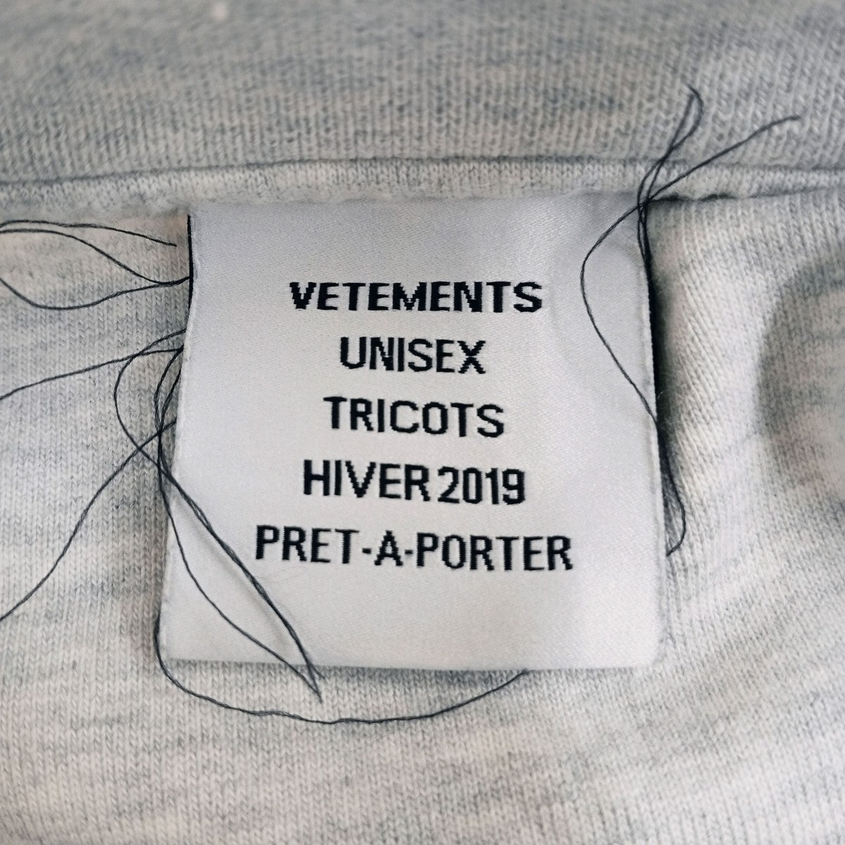 VETEMENTS 18AWInsideout Longsleeve Graphic Tee長袖カットソーUAH19TR318 古着・中古-3枚目のアイテム画像