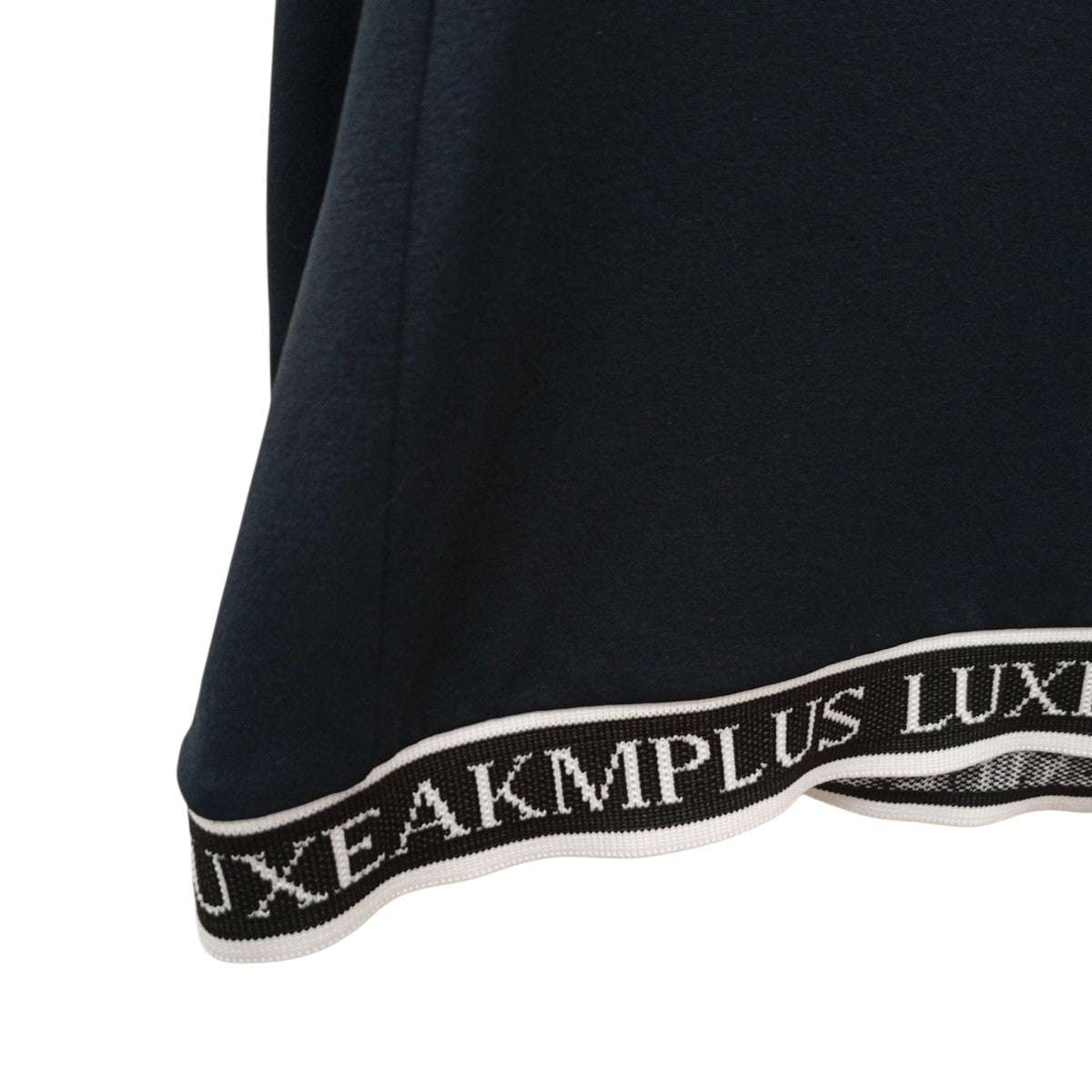 LUXEAKMPLUS カラーロゴ半袖モックネックTシャツLAT-25003 古着・中古-6枚目のアイテム画像