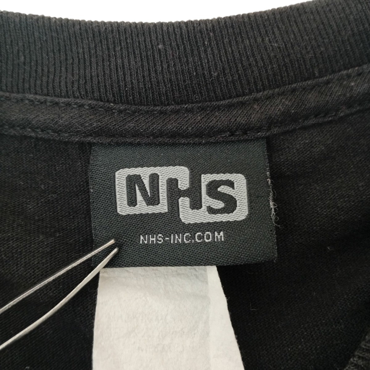 NHSタグTシャツ