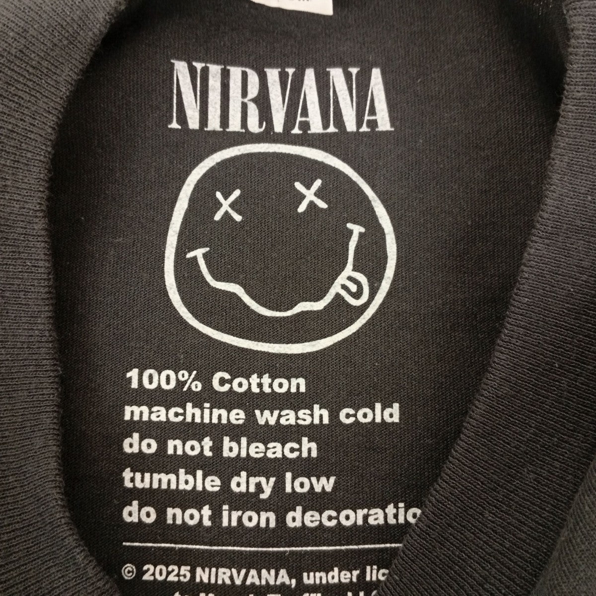NIRVANA  SLIVERTシャツ
