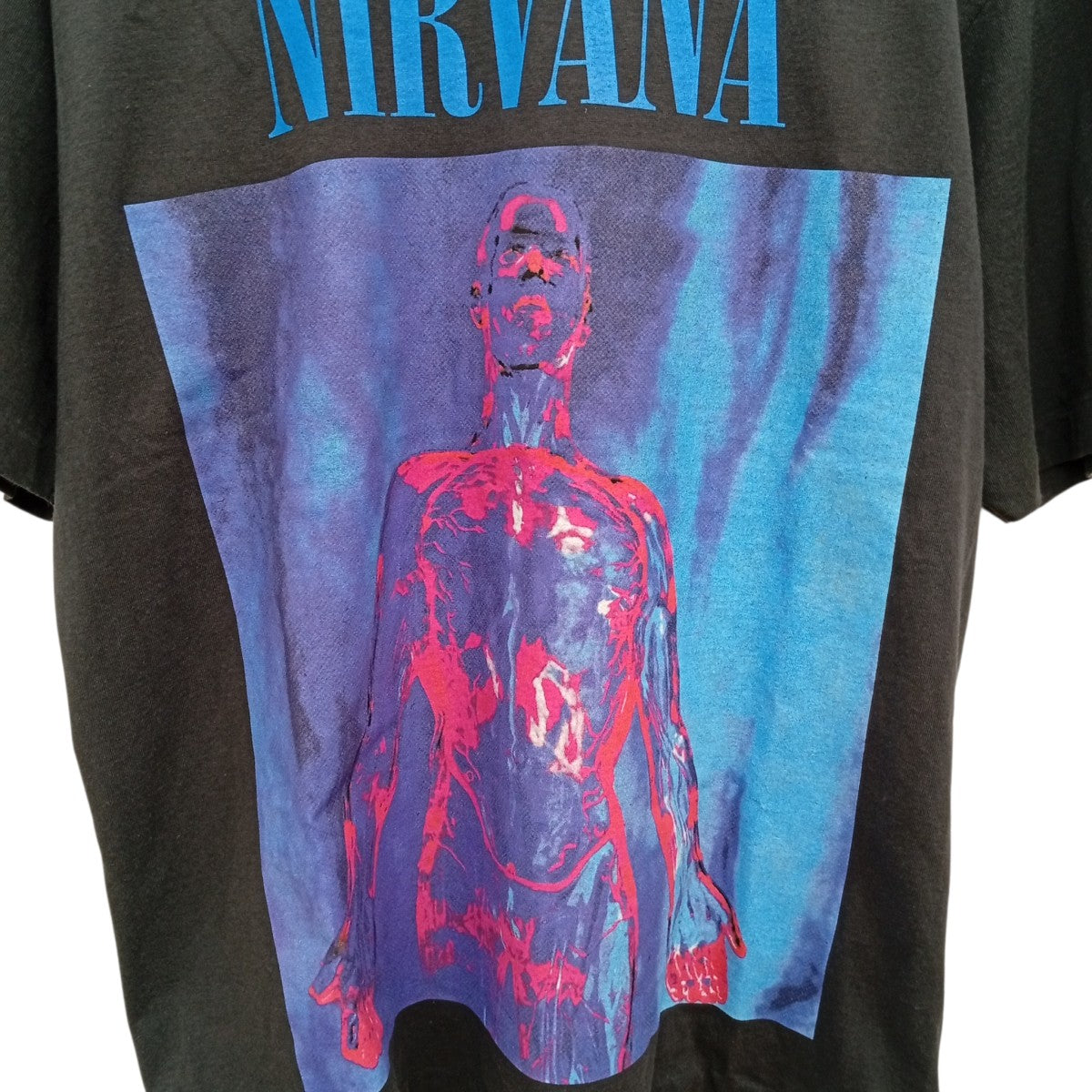 NIRVANA  SLIVERTシャツ