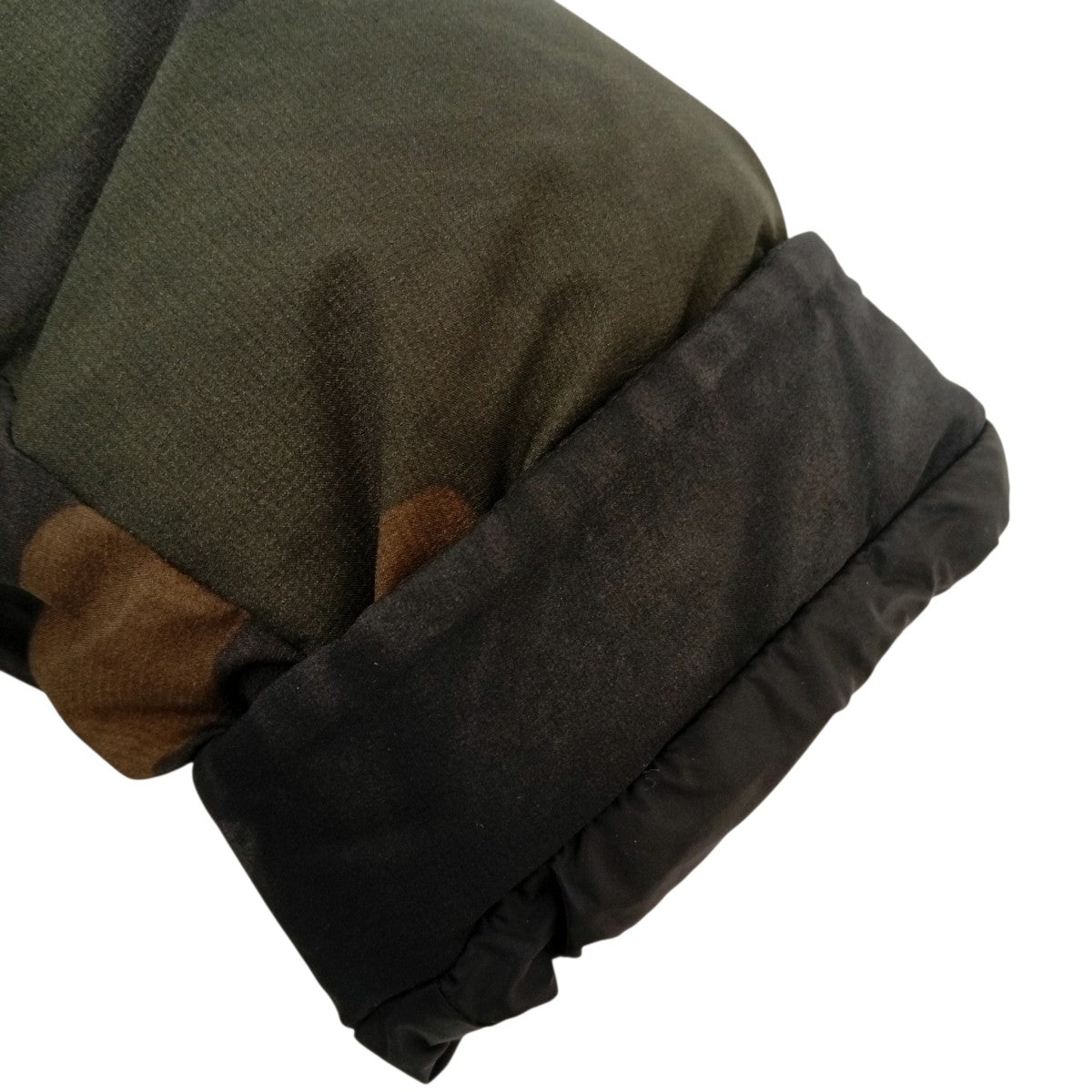 Novelty Baltro Light Jacketカモフラージュ柄ダウンジャケットND91845