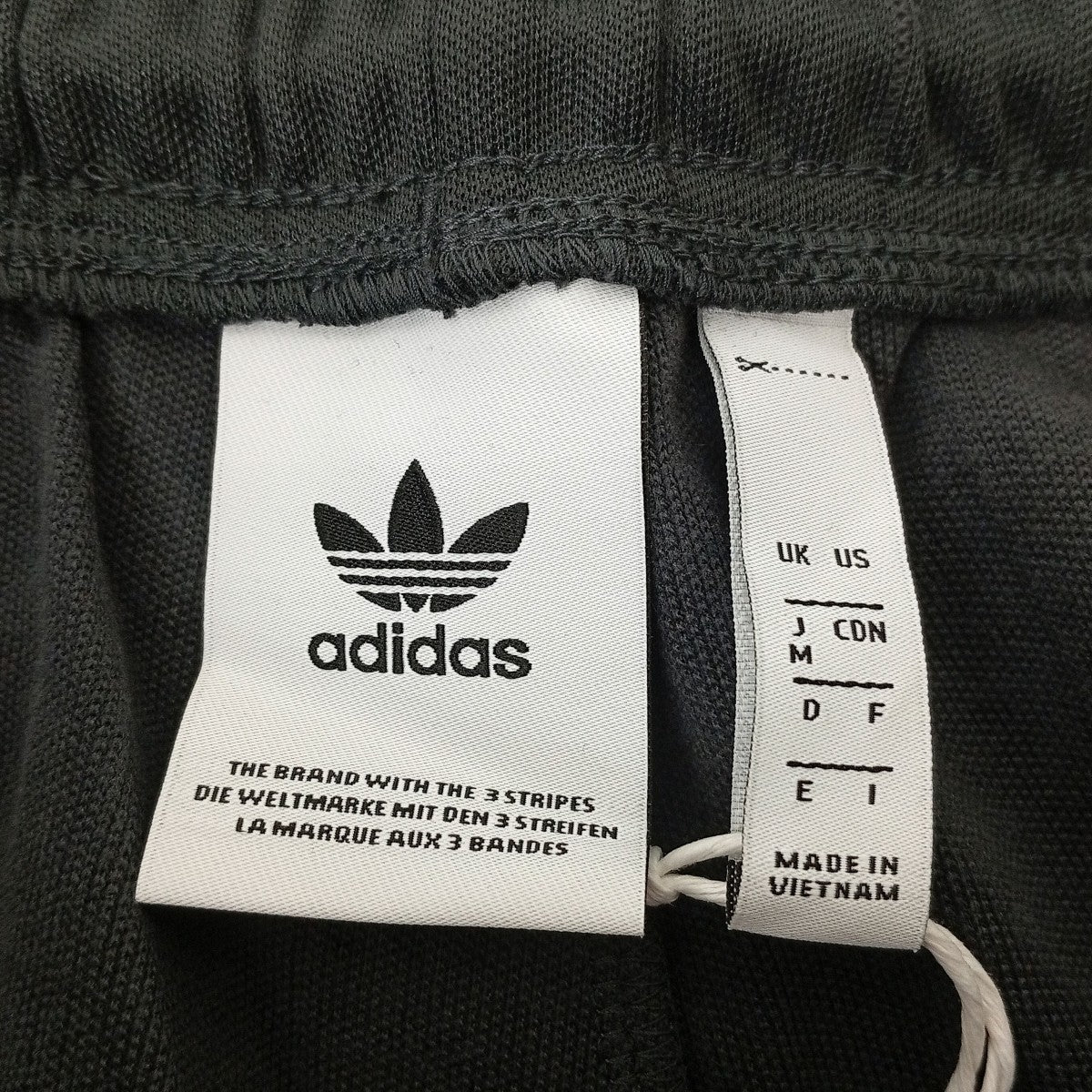 adidas Nova Wrap Short OriginalsショートパンツCE4850 古着・中古-3枚目のアイテム画像