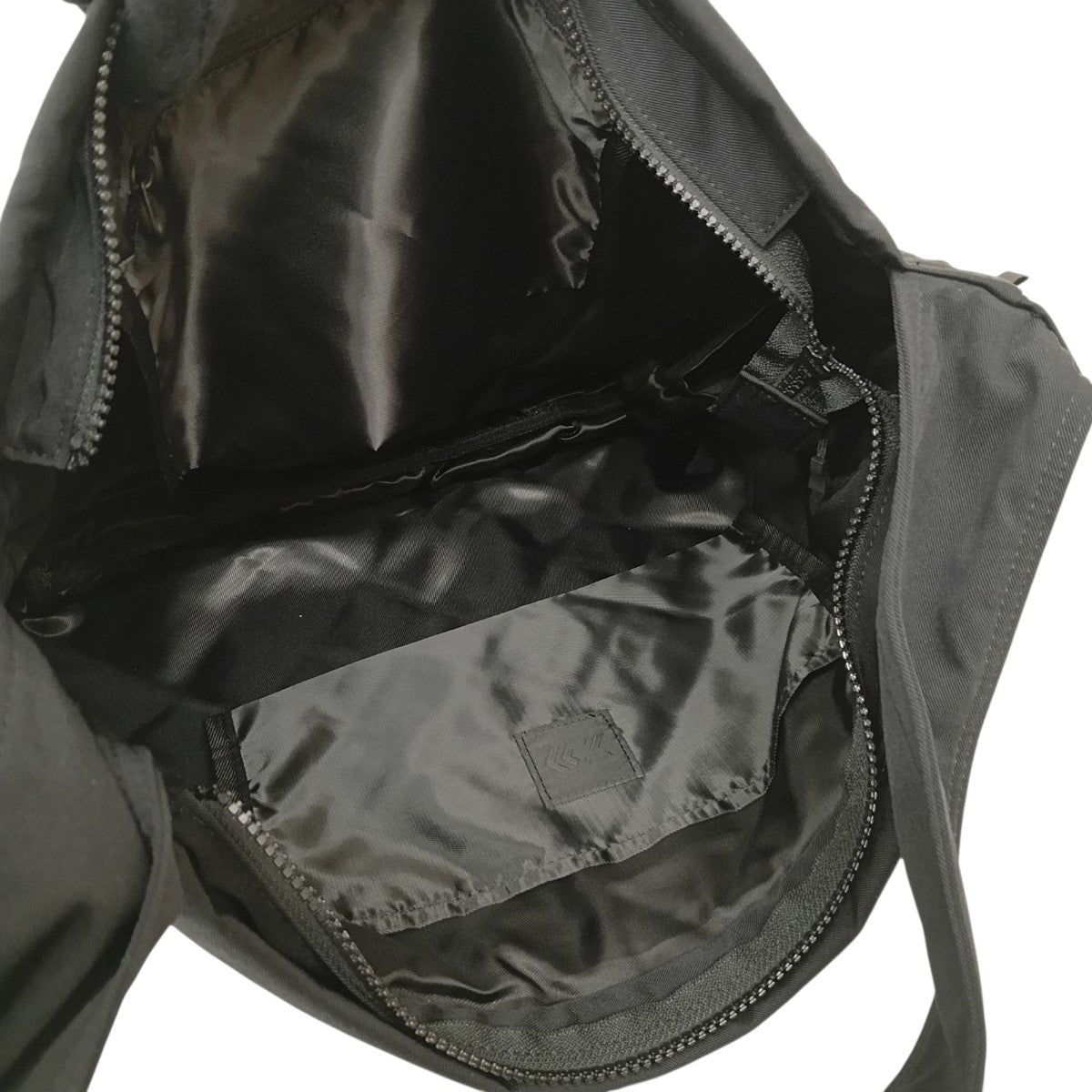 TECH SLING BAGショルダーバッグBB-30025W