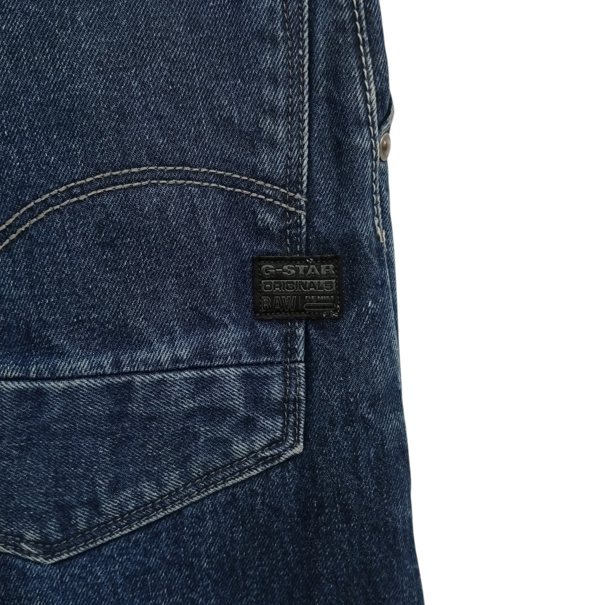 Grip Relaxed Tapered JeansデニムパンツD19928-D243-D325