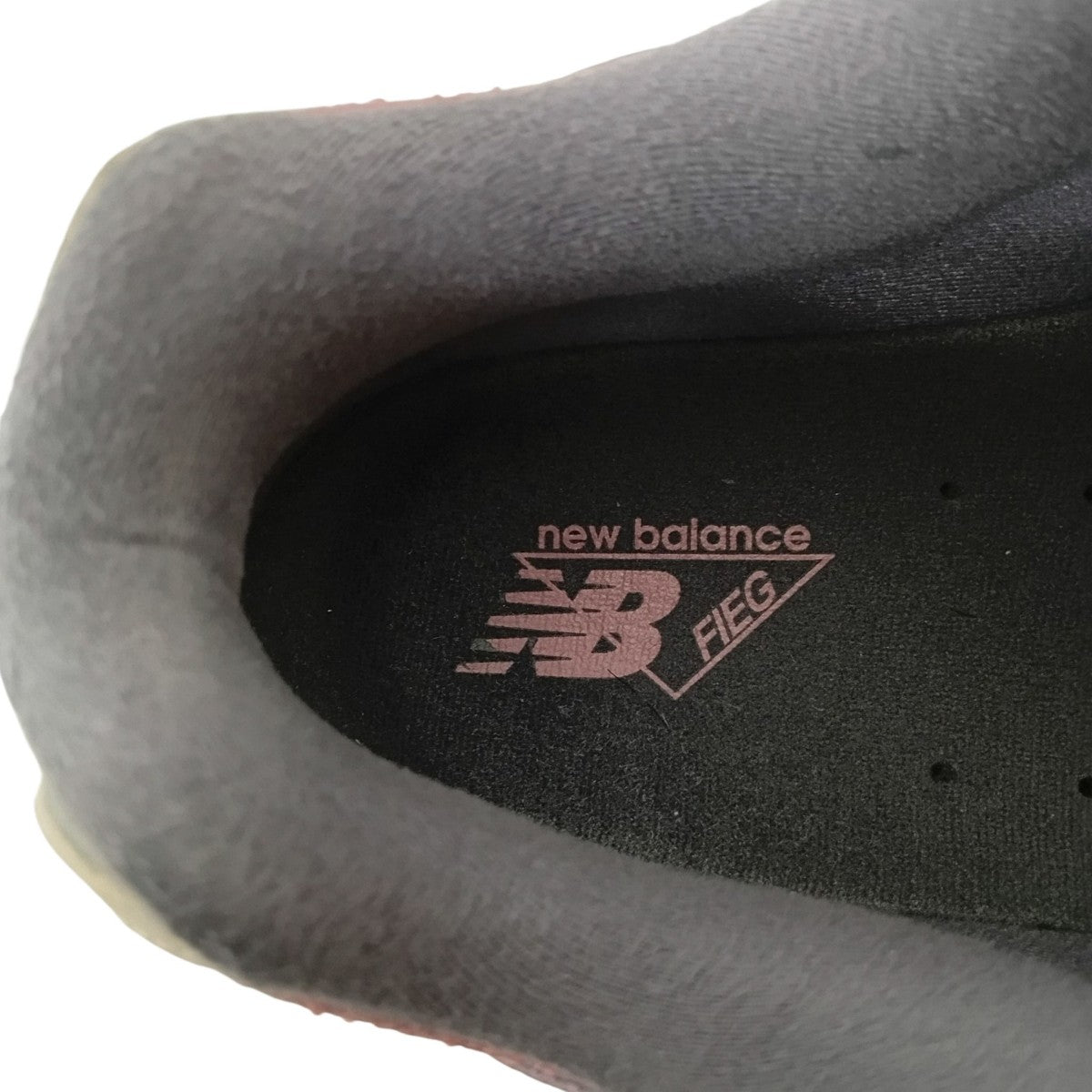 スニーカーU2010KTC