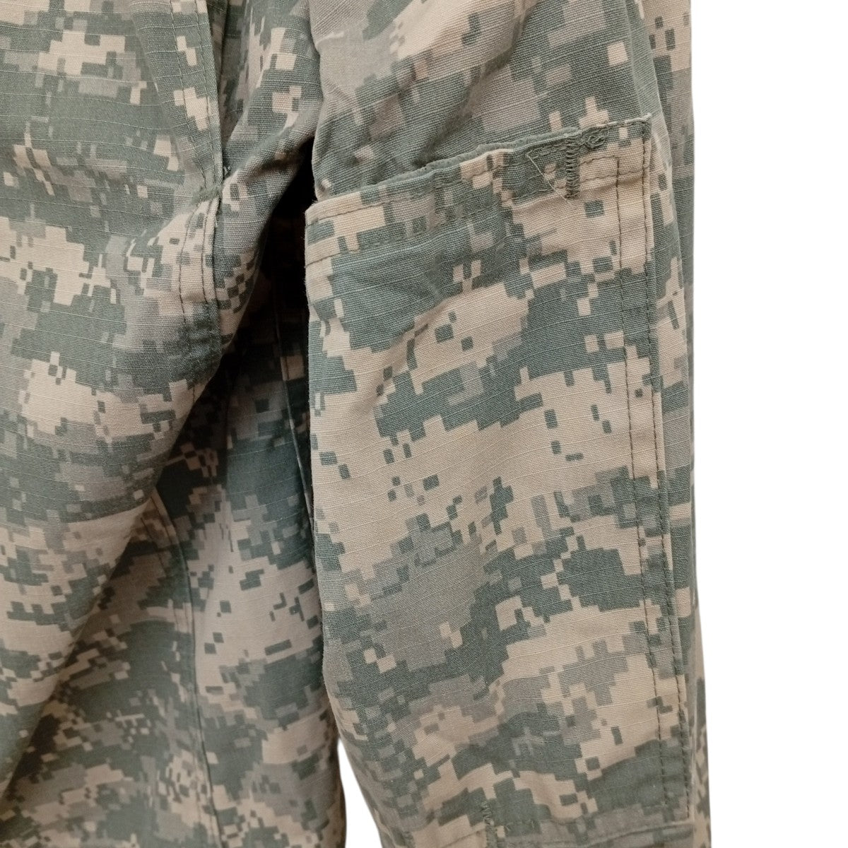 US ARMY ACUジャケット8415-01-519-8502 古着・中古-7枚目のアイテム画像