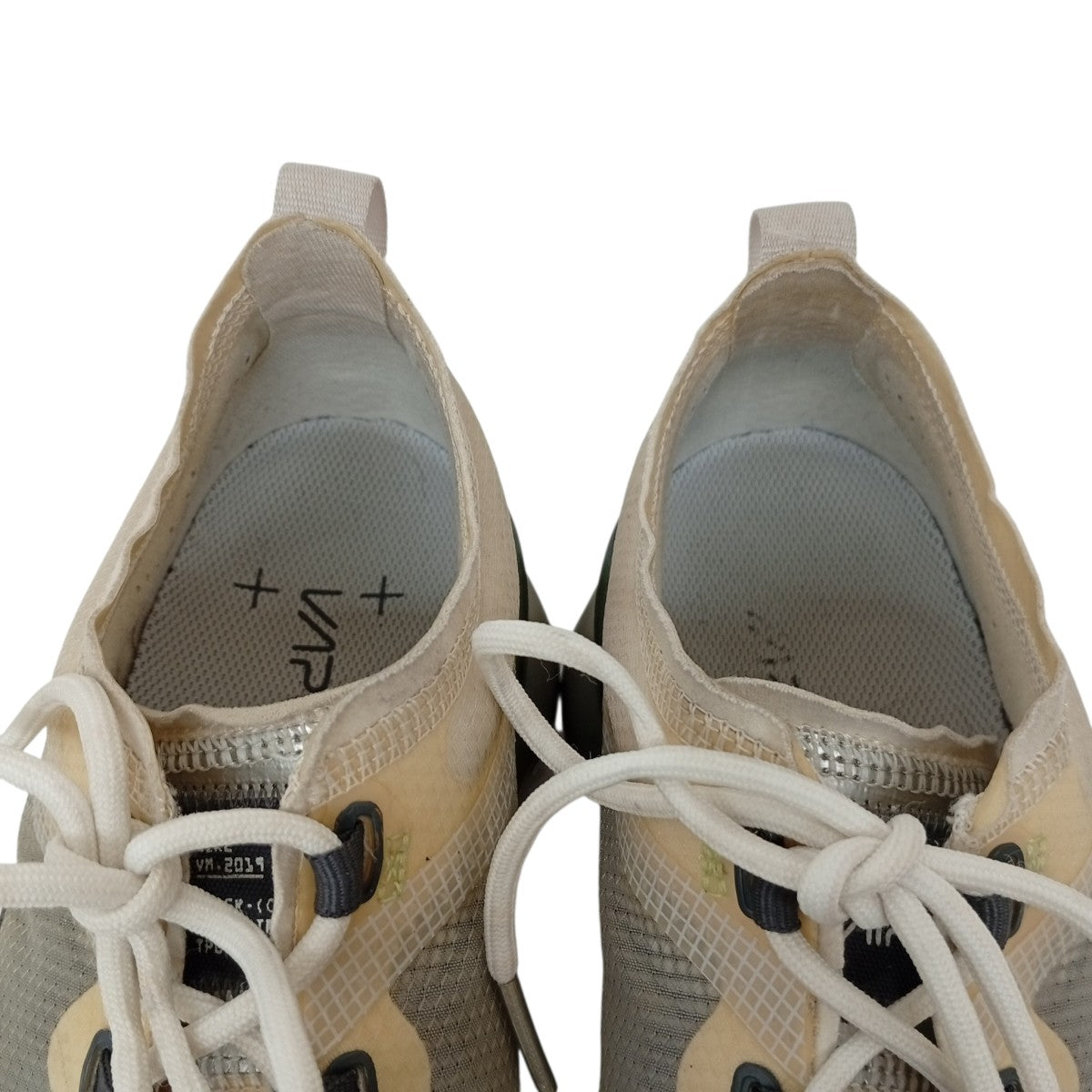 AIR VAPORMAX 2019 PREMIUMスニーカーAT6810-100