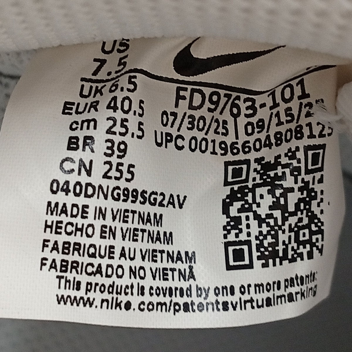 AIR FORCE 1スニーカーFD9763-101
