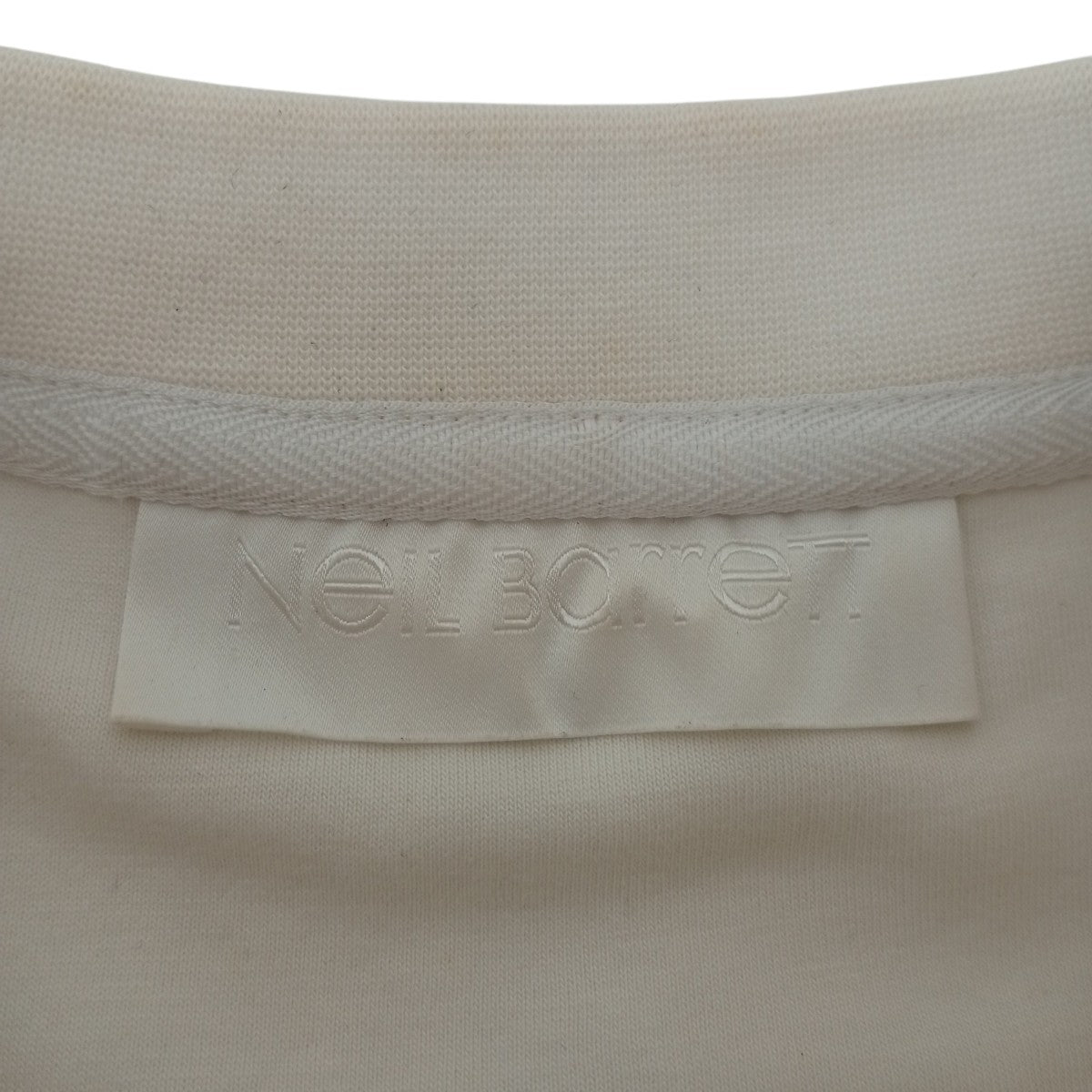 NEIL BARRETT TシャツPBJE650 2556 古着・中古-3枚目のアイテム画像