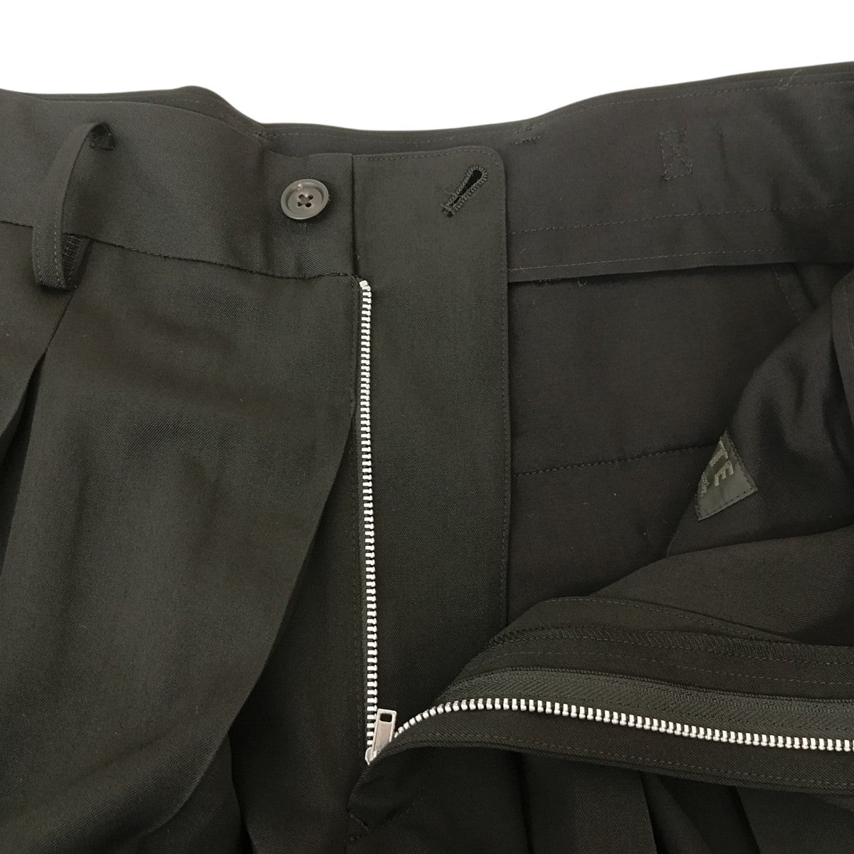 WASHER WOOL GABARDINE PLEATED PANTSスラックスUQ-P20-100-1