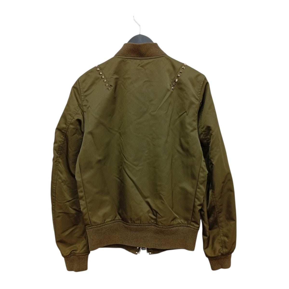 VALENTINO ロックスタッズボンバージャケットMV3C11602KP 古着・中古-2枚目のアイテム画像