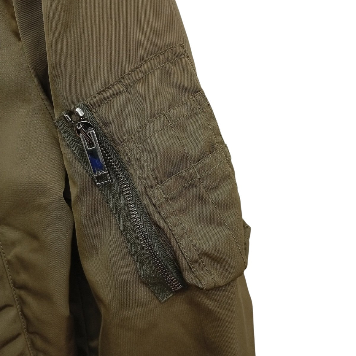 VALENTINO ロックスタッズボンバージャケットMV3C11602KP 古着・中古-8枚目のアイテム画像