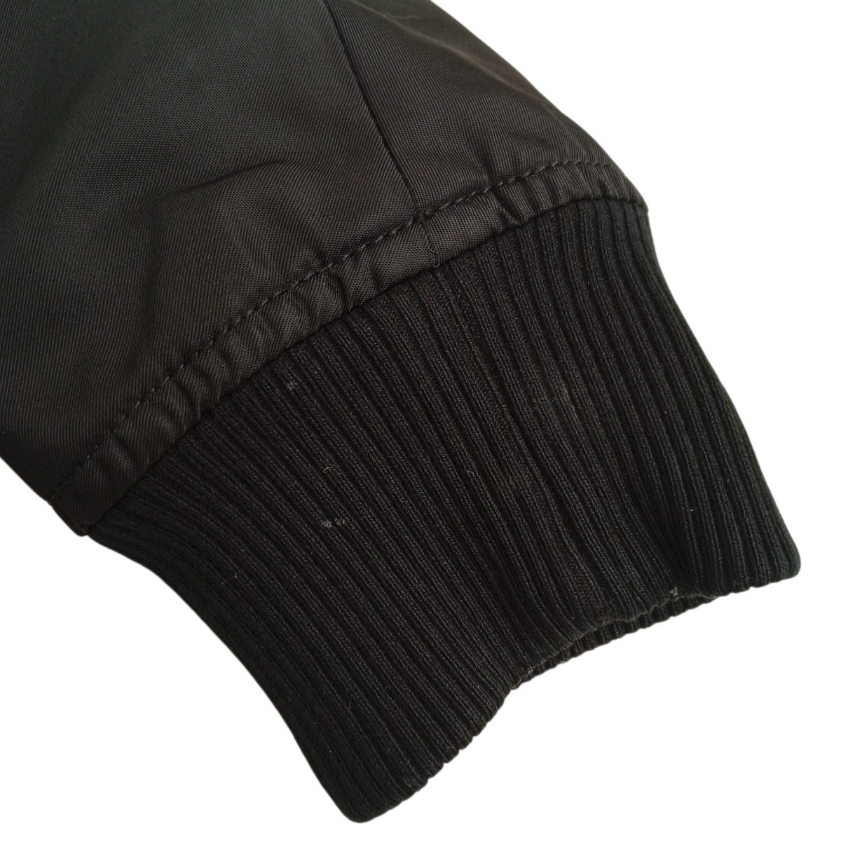 VALENTINO ロックスタッズボンバージャケットNV0CI1602KP 古着・中古-10枚目のアイテム画像