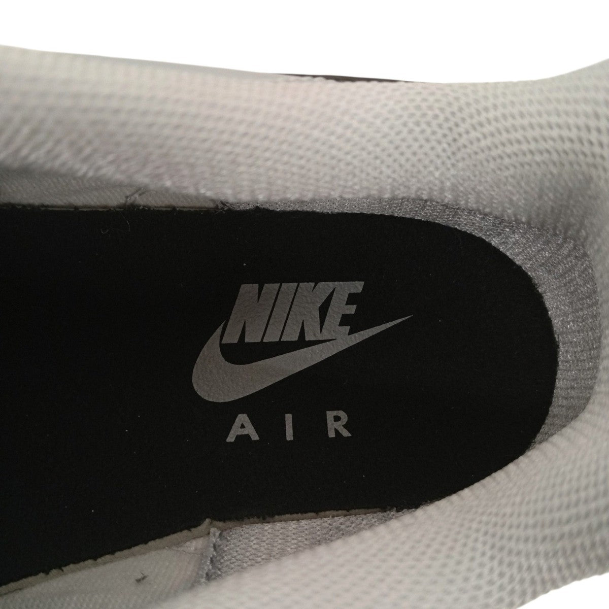 AIR MAX PLUS TIEMPOスニーカーHM6850-001
