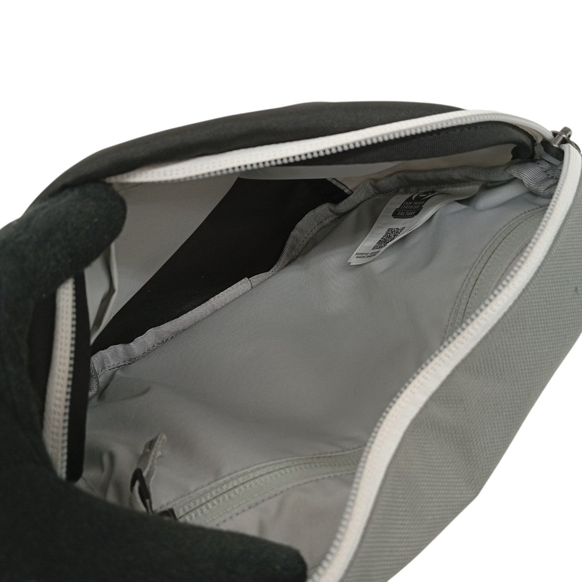 Wabi-Sabi Mantis 2 Waistpack TranquilショルダーバッグX000007102
