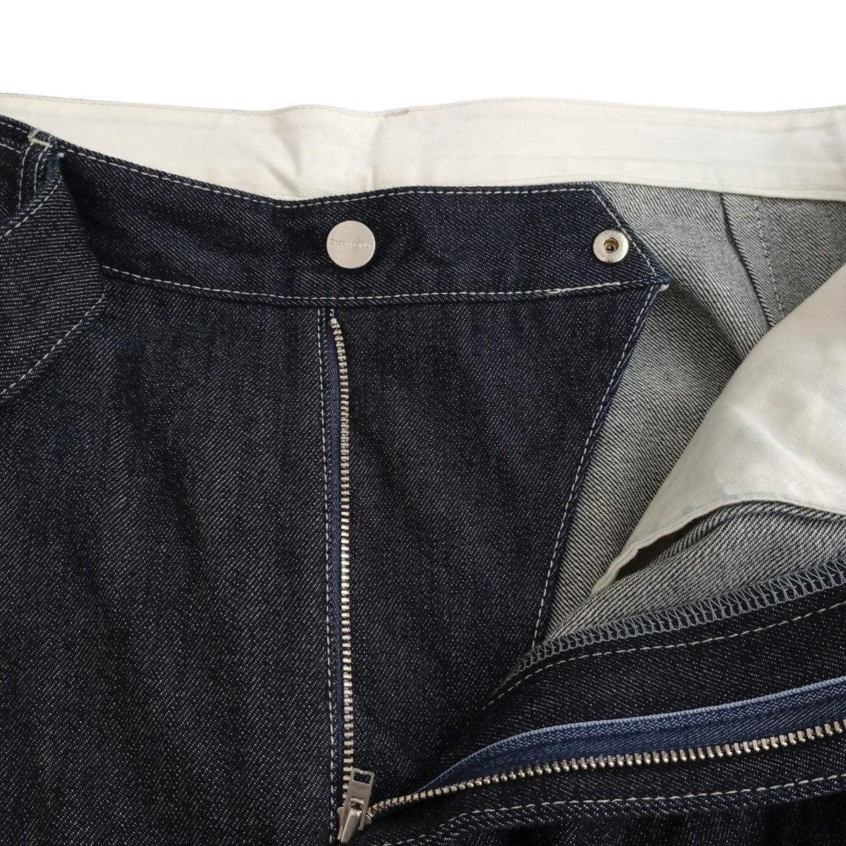 Graphpaper SELVAGE DENIM BELTED PANTSデニムパンツGU243-40192RB 古着・中古-4枚目のアイテム画像