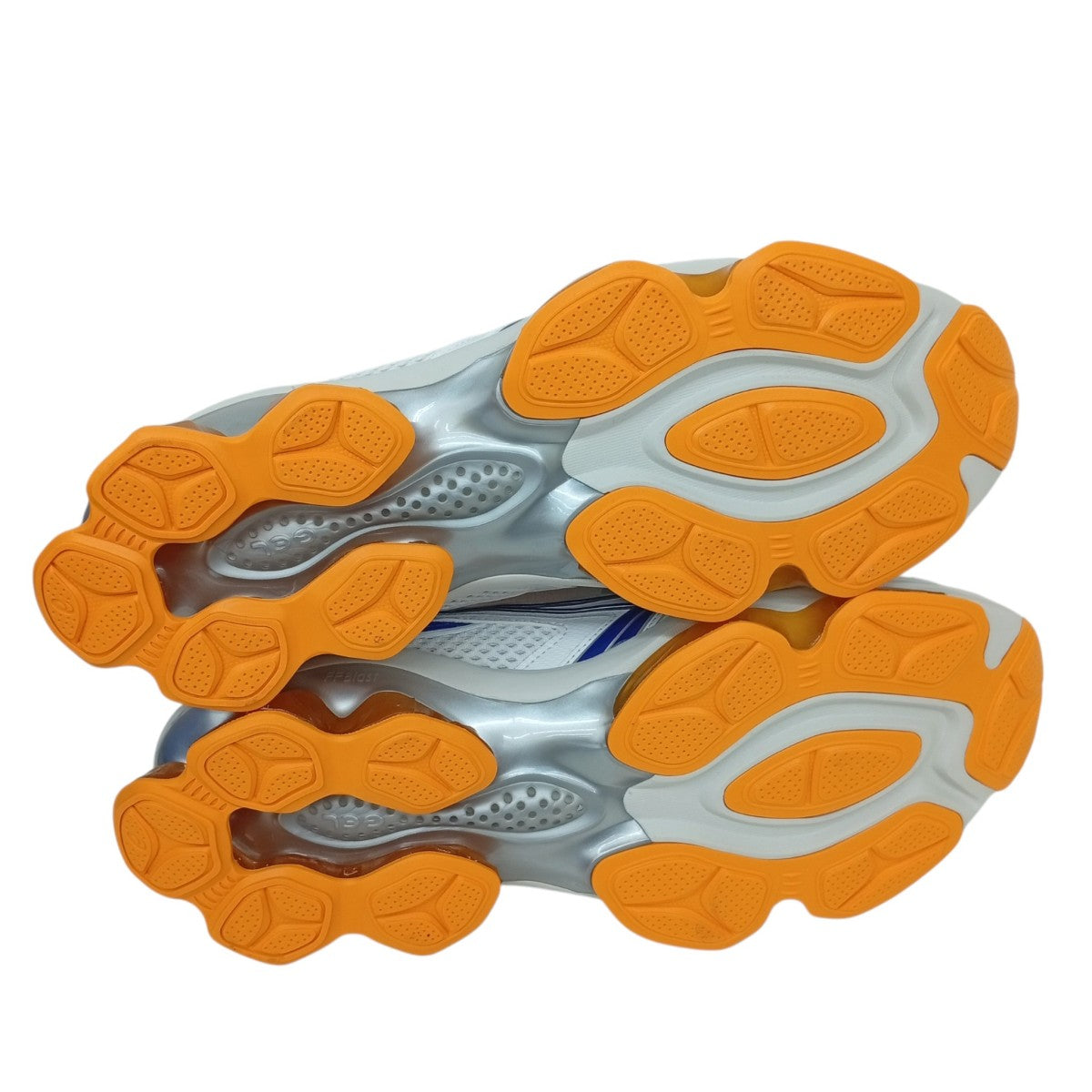 asics×Kiko Kostadinov GEL-QUANTUM KINETICスニーカーF450224 古着・中古-4枚目のアイテム画像