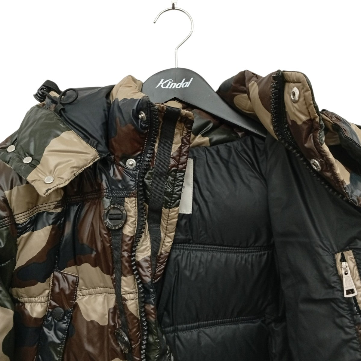 MONCLER SAUTERNEカモフラージュ柄ダウンジャケット44380 古着・中古-10枚目のアイテム画像