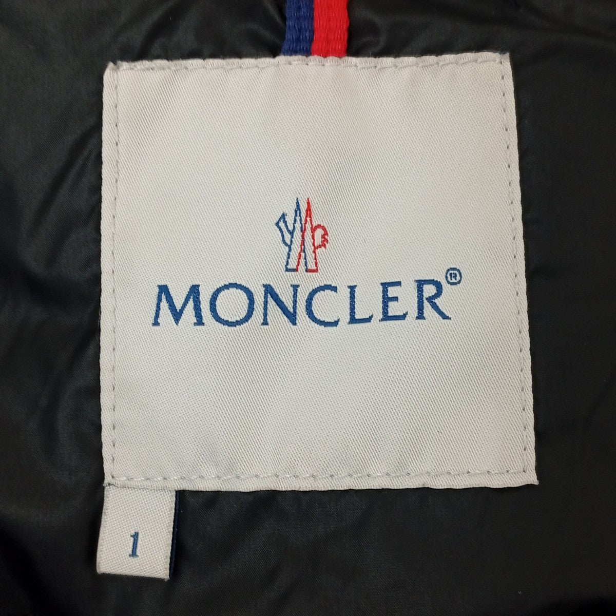 MONCLER SAUTERNEカモフラージュ柄ダウンジャケット44380 古着・中古-3枚目のアイテム画像
