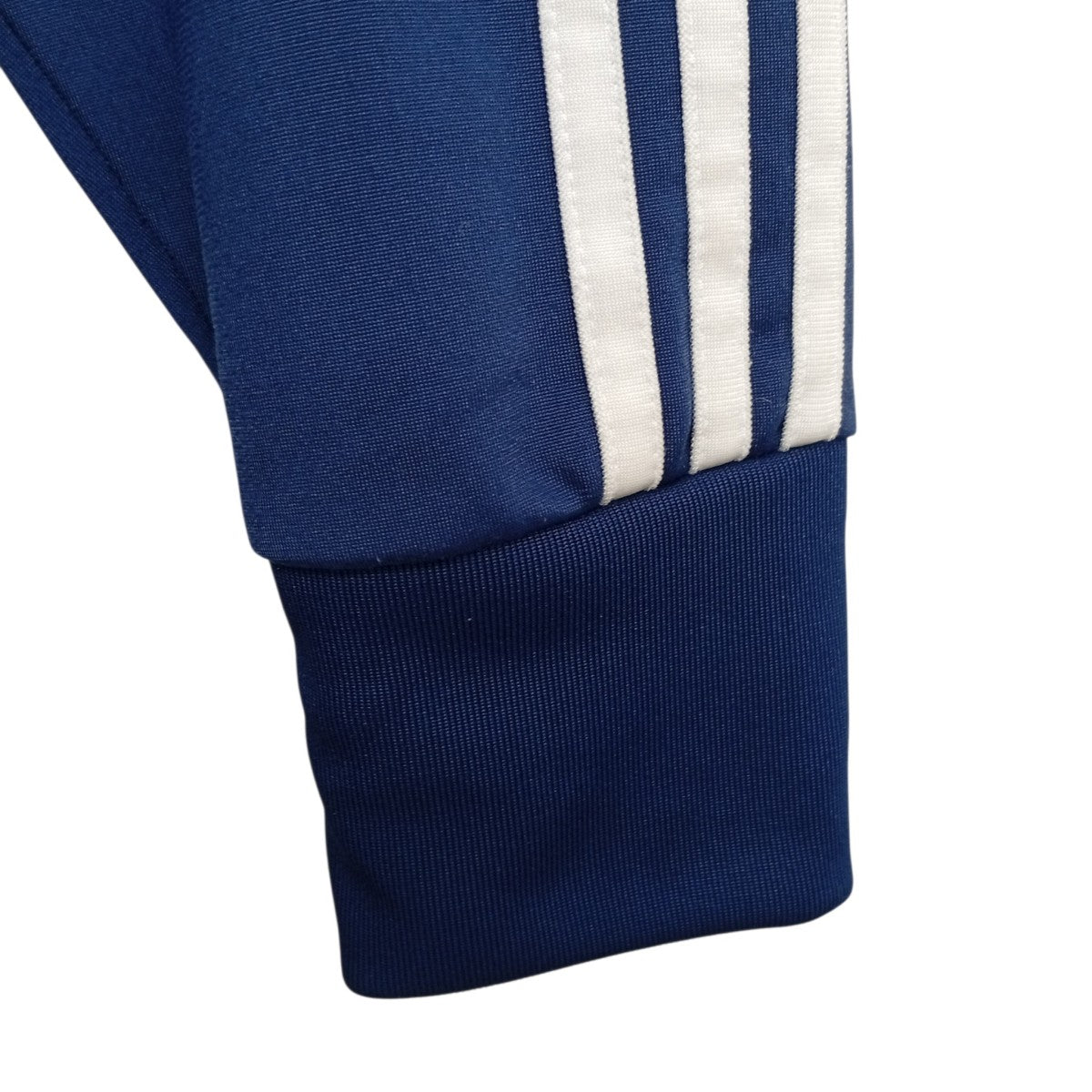 adidas originals トラックジャケットIN4682 古着・中古-5枚目のアイテム画像