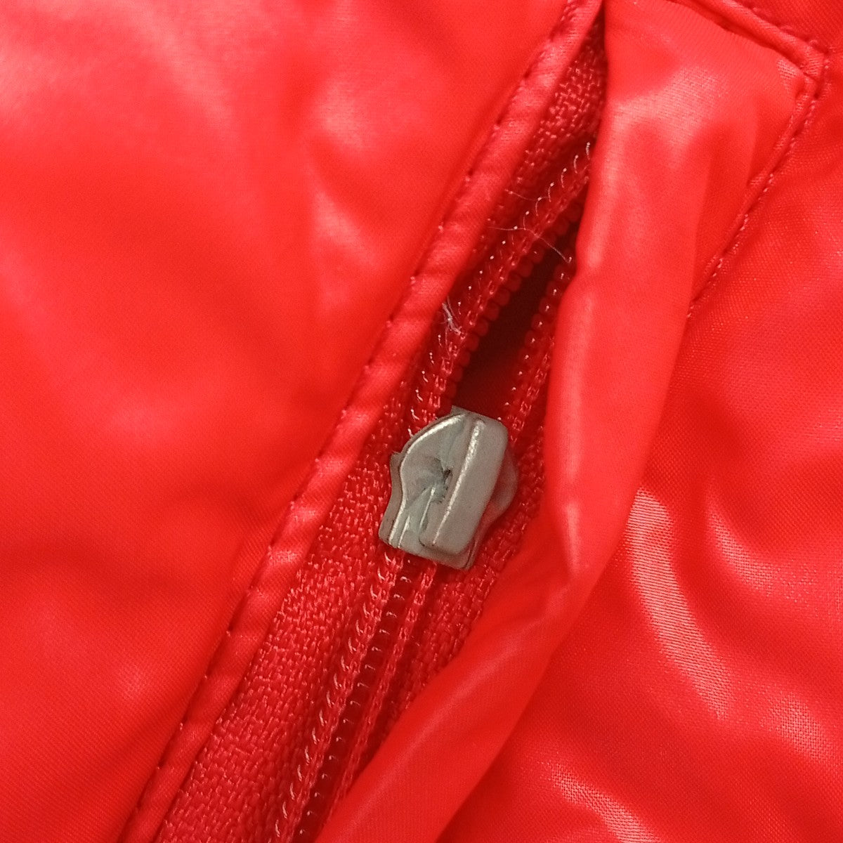MONCLER ダウンジャケットZ2 H0 253 古着・中古-7枚目のアイテム画像