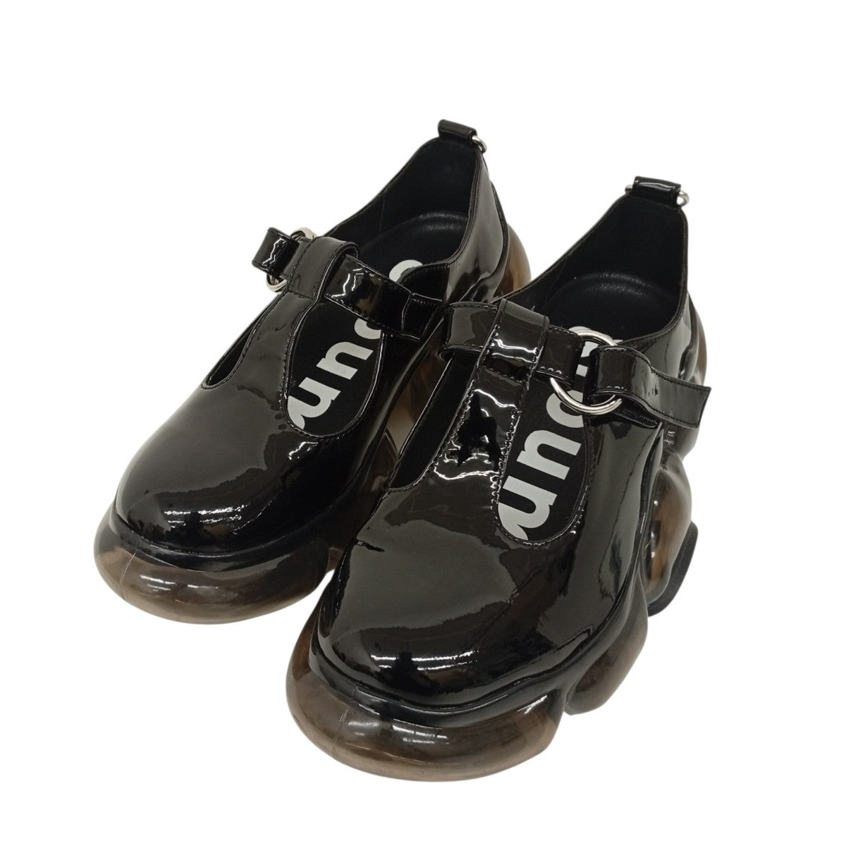 GROUNDS BLACK ENAMELスニーカー 古着・中古-1枚目のアイテム画像