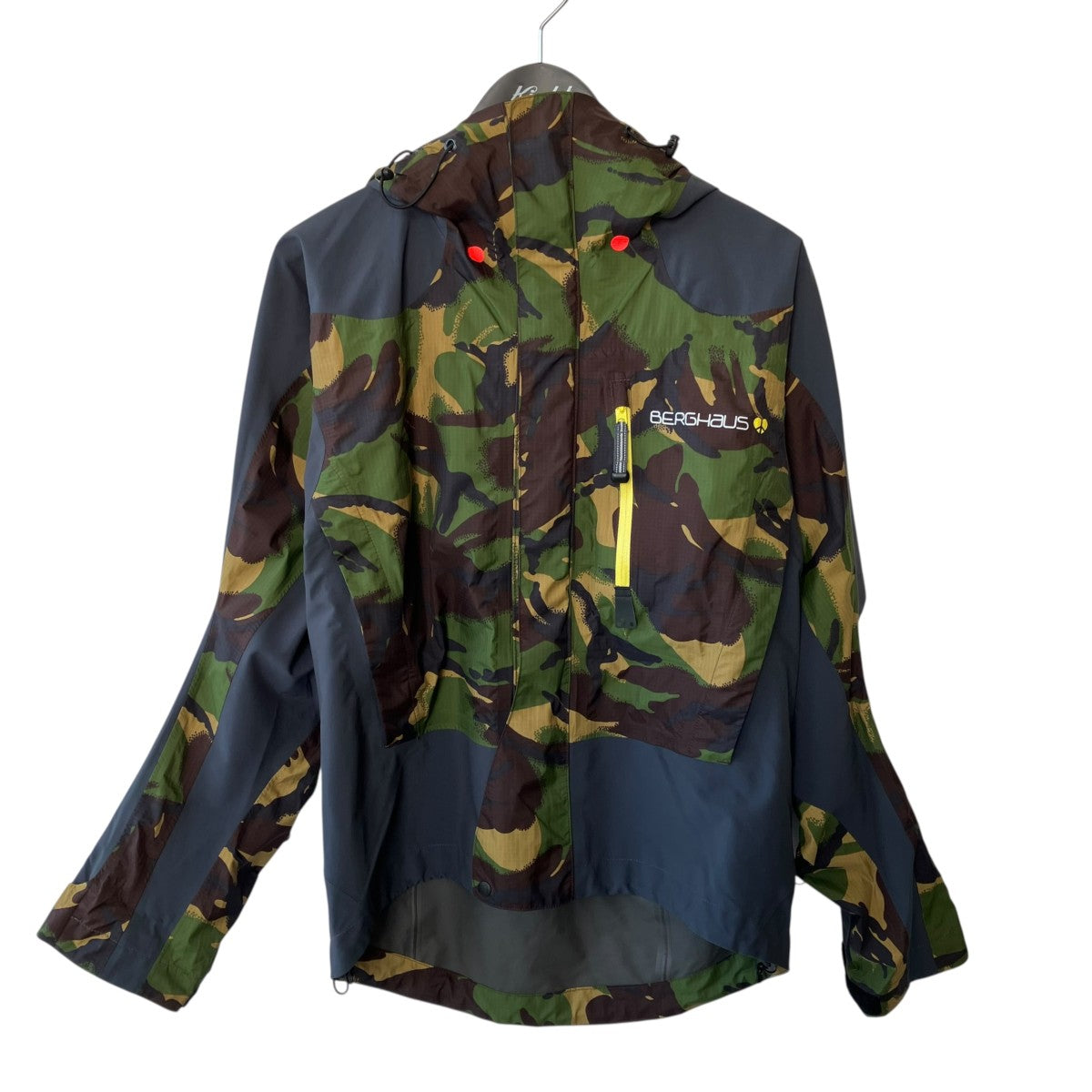 Berghaus グリフィンコラボハーフドムーンジャケットマウンテンパーカー 古着・中古-1枚目のアイテム画像