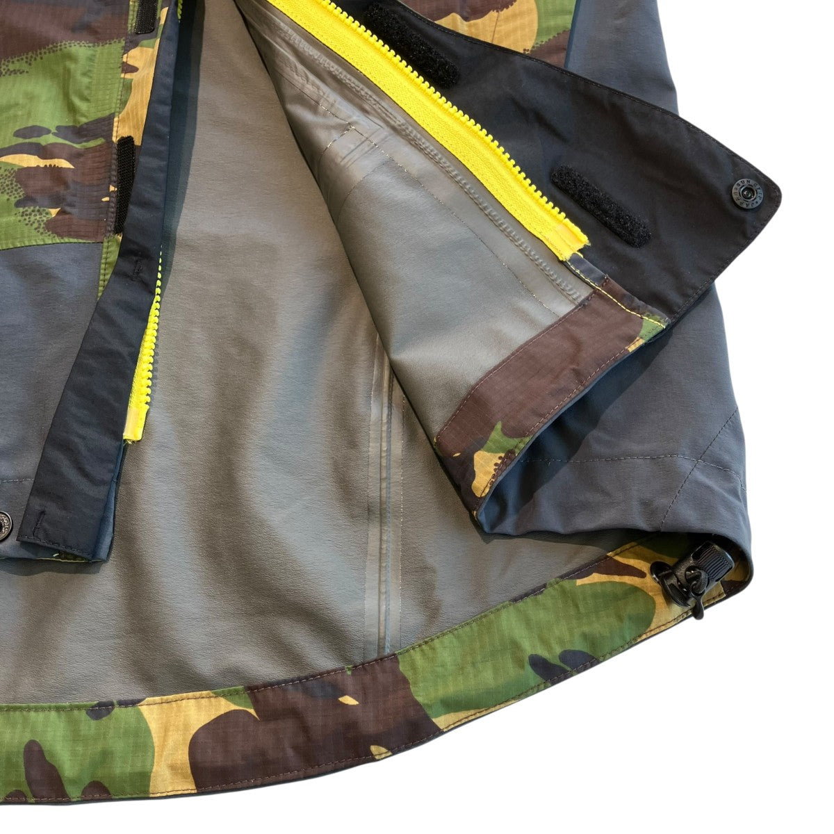 Berghaus グリフィンコラボハーフドムーンジャケットマウンテンパーカー 古着・中古-6枚目のアイテム画像